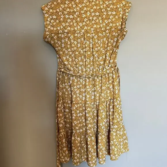 Monteau Dress - Picture 2 of 4